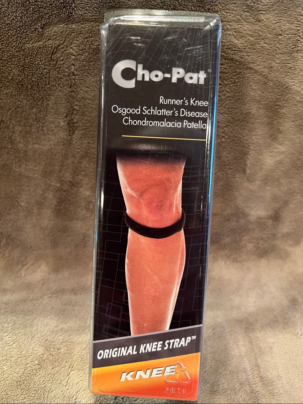 Cho-Pat Original Knee Strap in Black